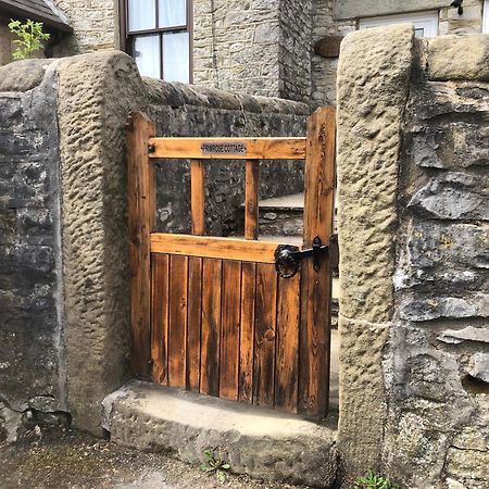 Primrose Cottage - Tideswell, Peak District المظهر الخارجي الصورة