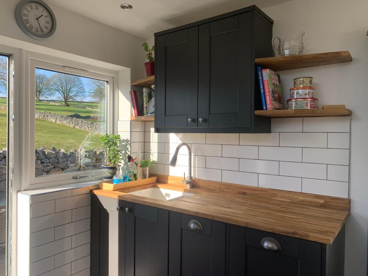 Primrose Cottage - Tideswell, Peak District المظهر الخارجي الصورة